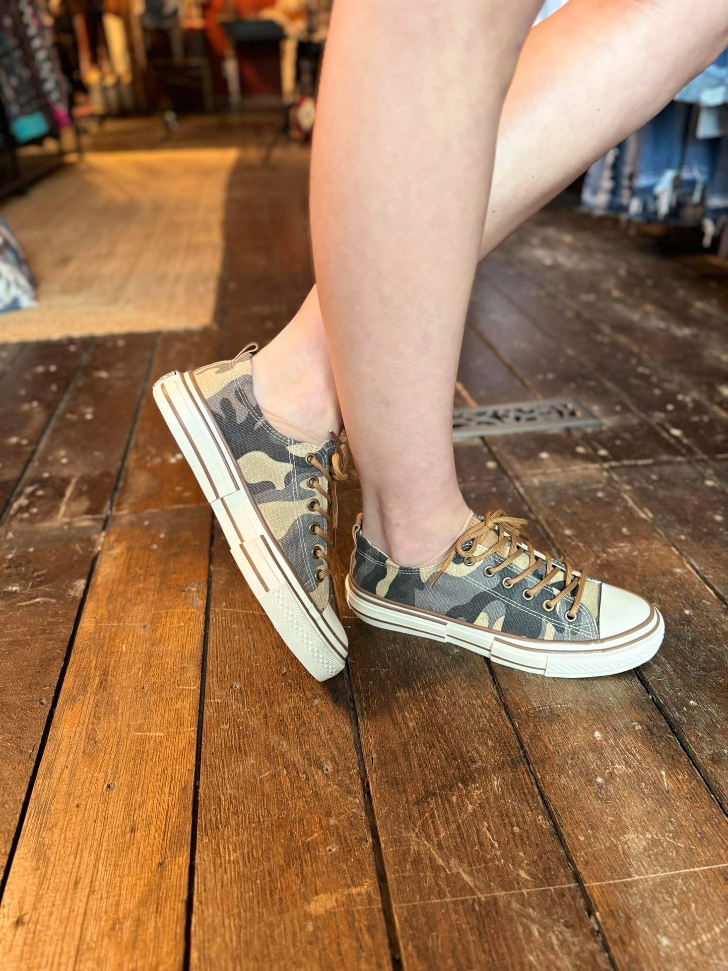 Very G Camo Sneaker - Driana