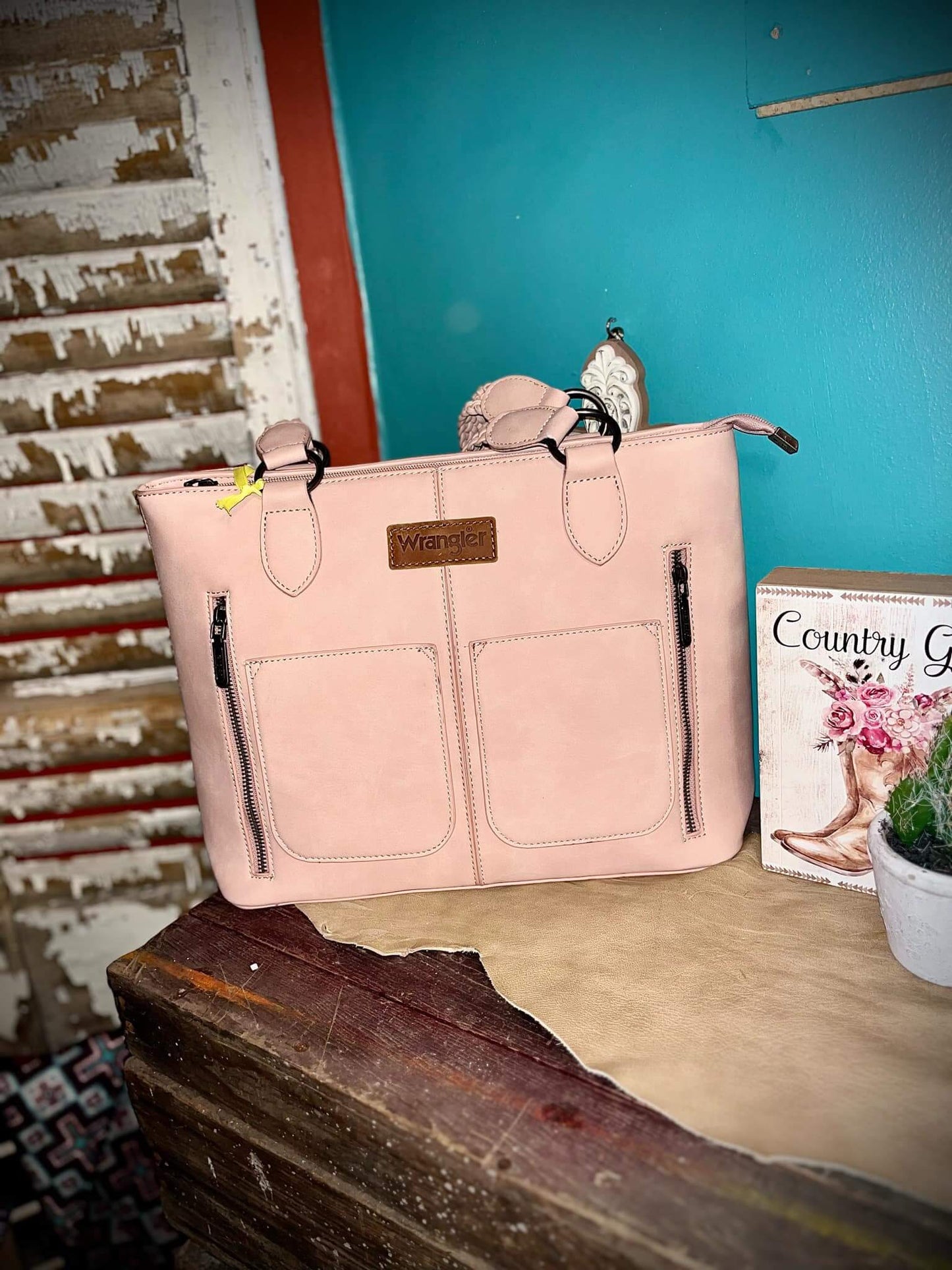 Wrangler Conceal Carry Distressed Pink Handbag WG78-G8317PK